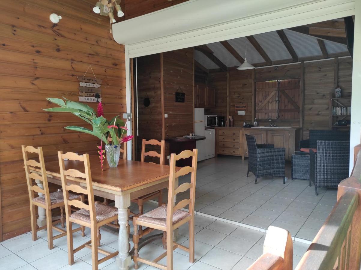 Le Tri Haut De Bellevue - Bungalow Colibri Pointe-Noire Buitenkant foto